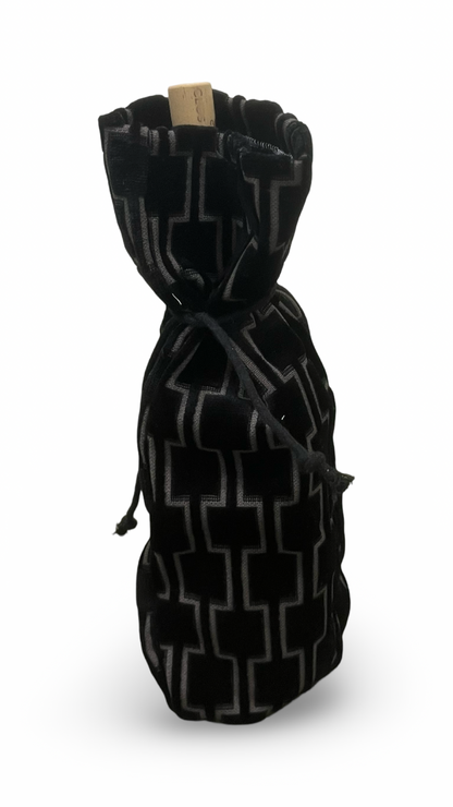 Black Raised Geometric Velvet Wine Bottle Bag